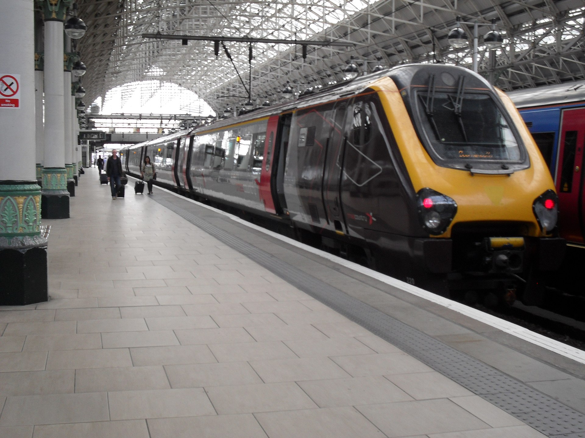 Class 220 (Voyager) train