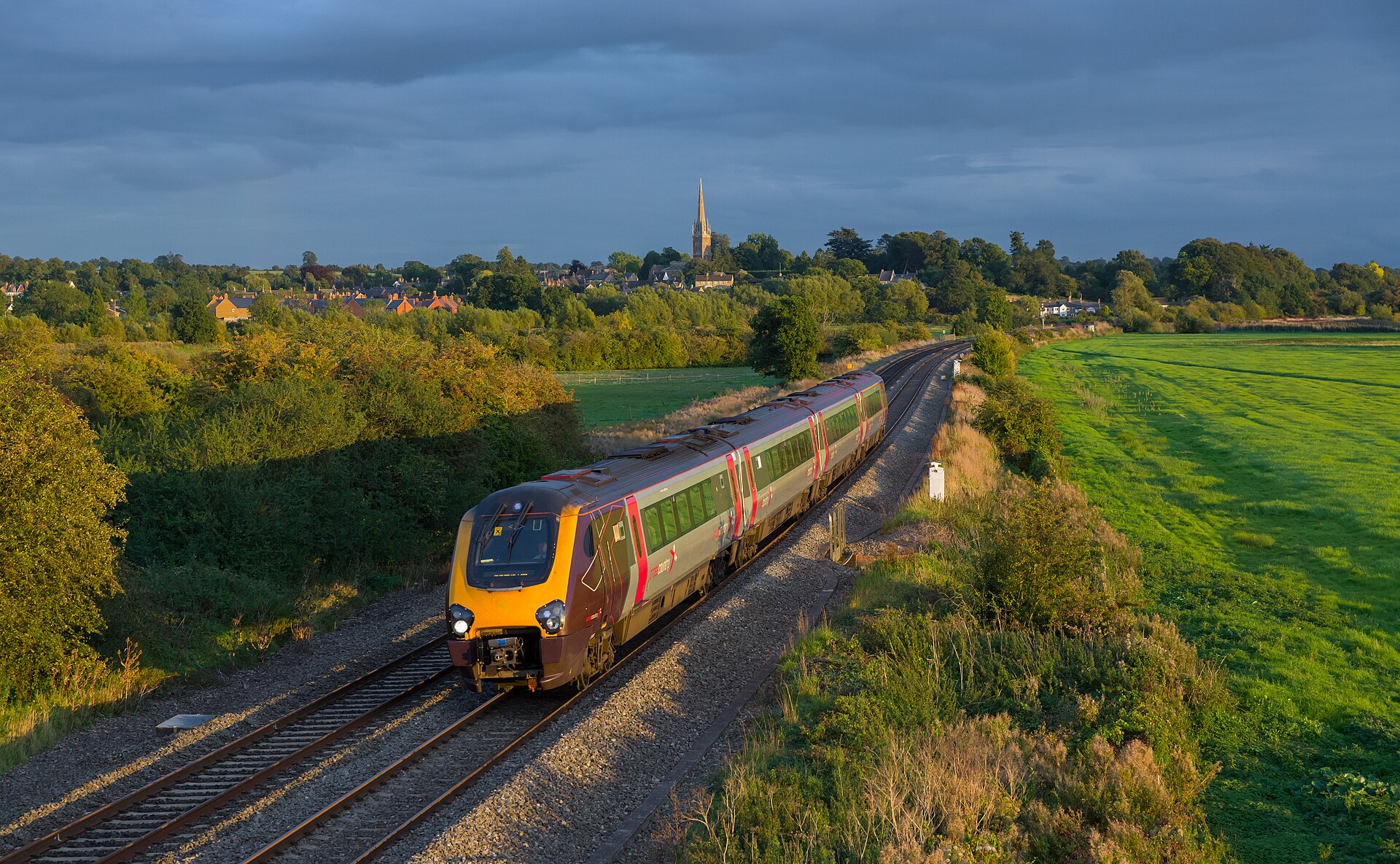 A CrossCountry train in its Maroon and silver livery β how to recognise the operator